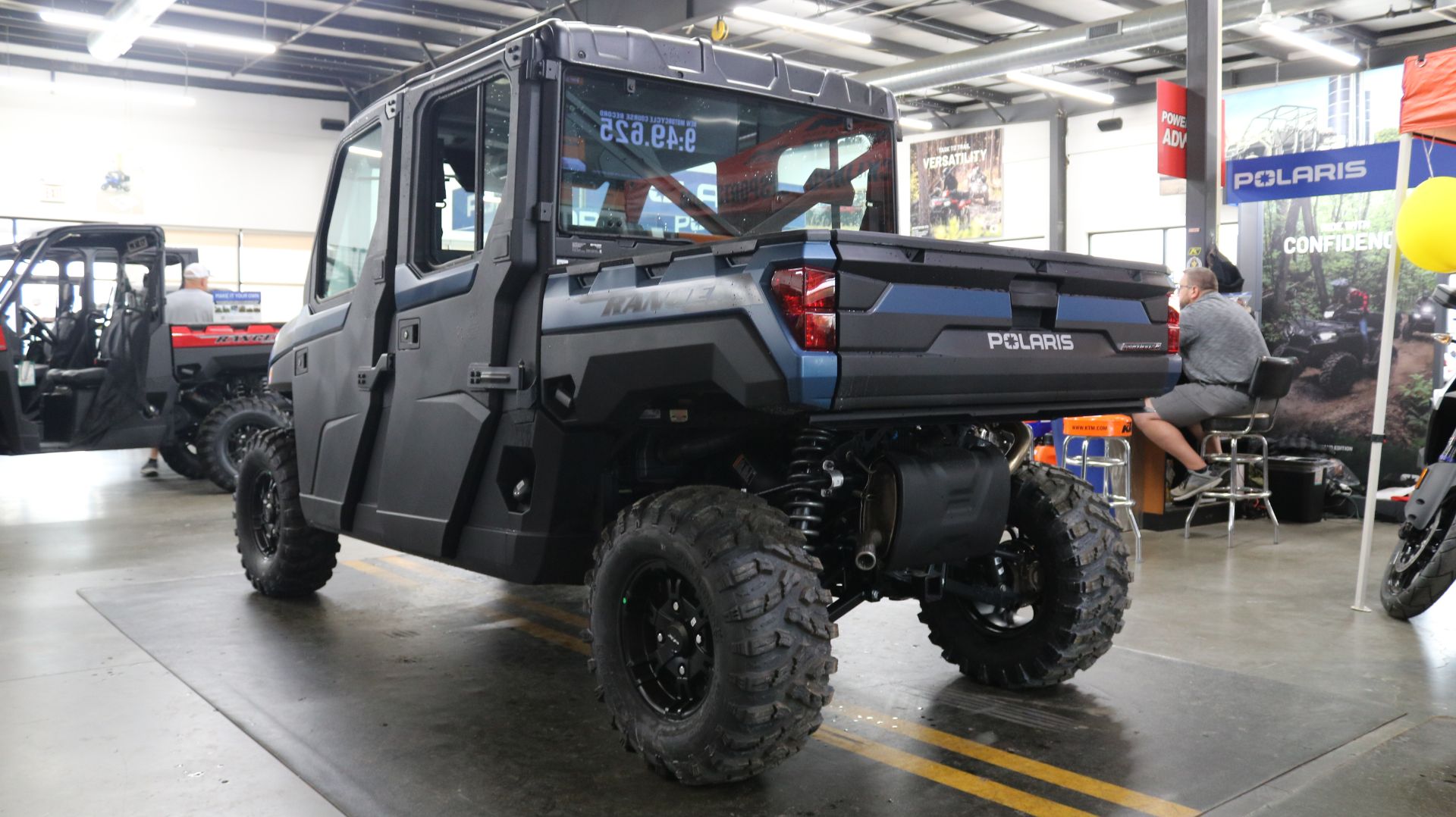 2025 Polaris Ranger Crew XP 1000 NorthStar Edition Premium with Fixed Windshield in Grimes, Iowa - Photo 11