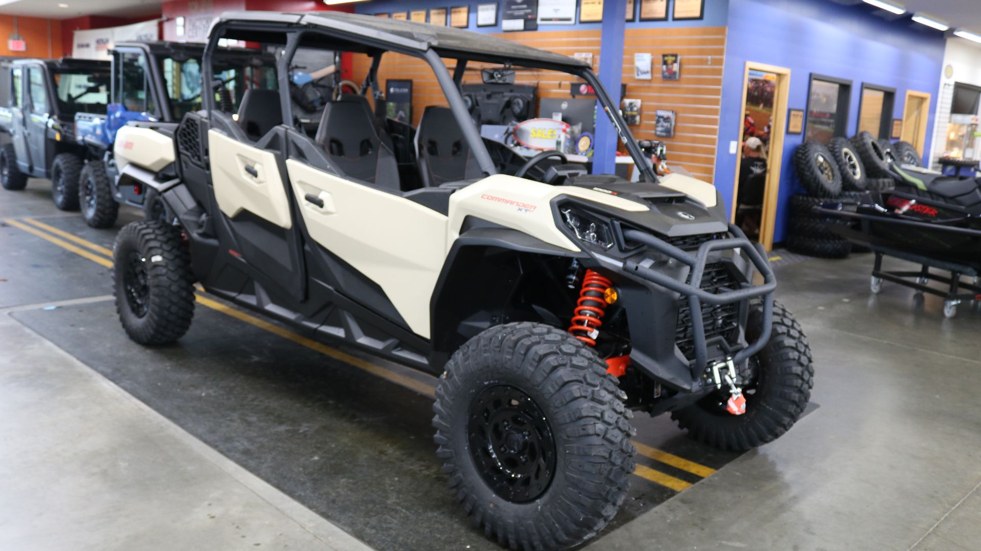 2024 Can-Am Commander MAX XT-P in Grimes, Iowa - Photo 4