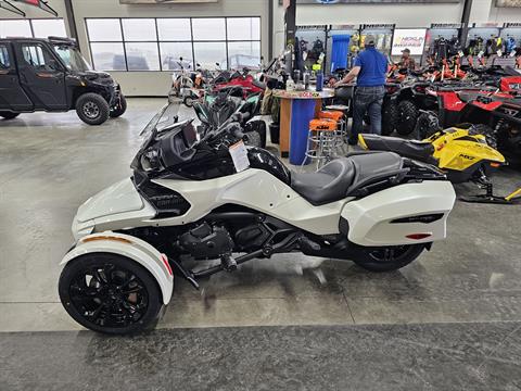 2024 Can-Am Spyder F3-T in Grimes, Iowa - Photo 2