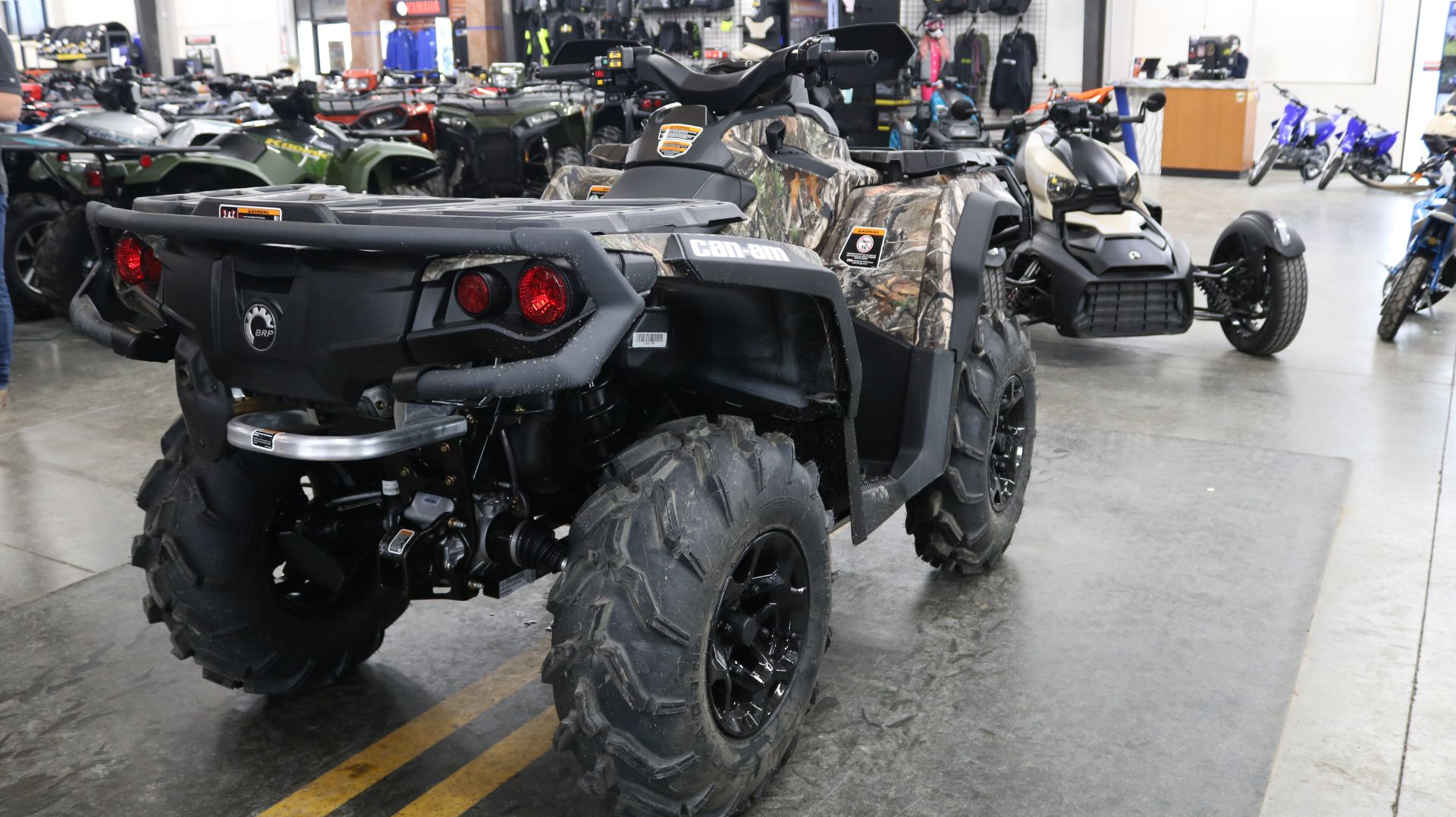 2024 Can-Am Outlander Hunting Edition 850 in Grimes, Iowa - Photo 10