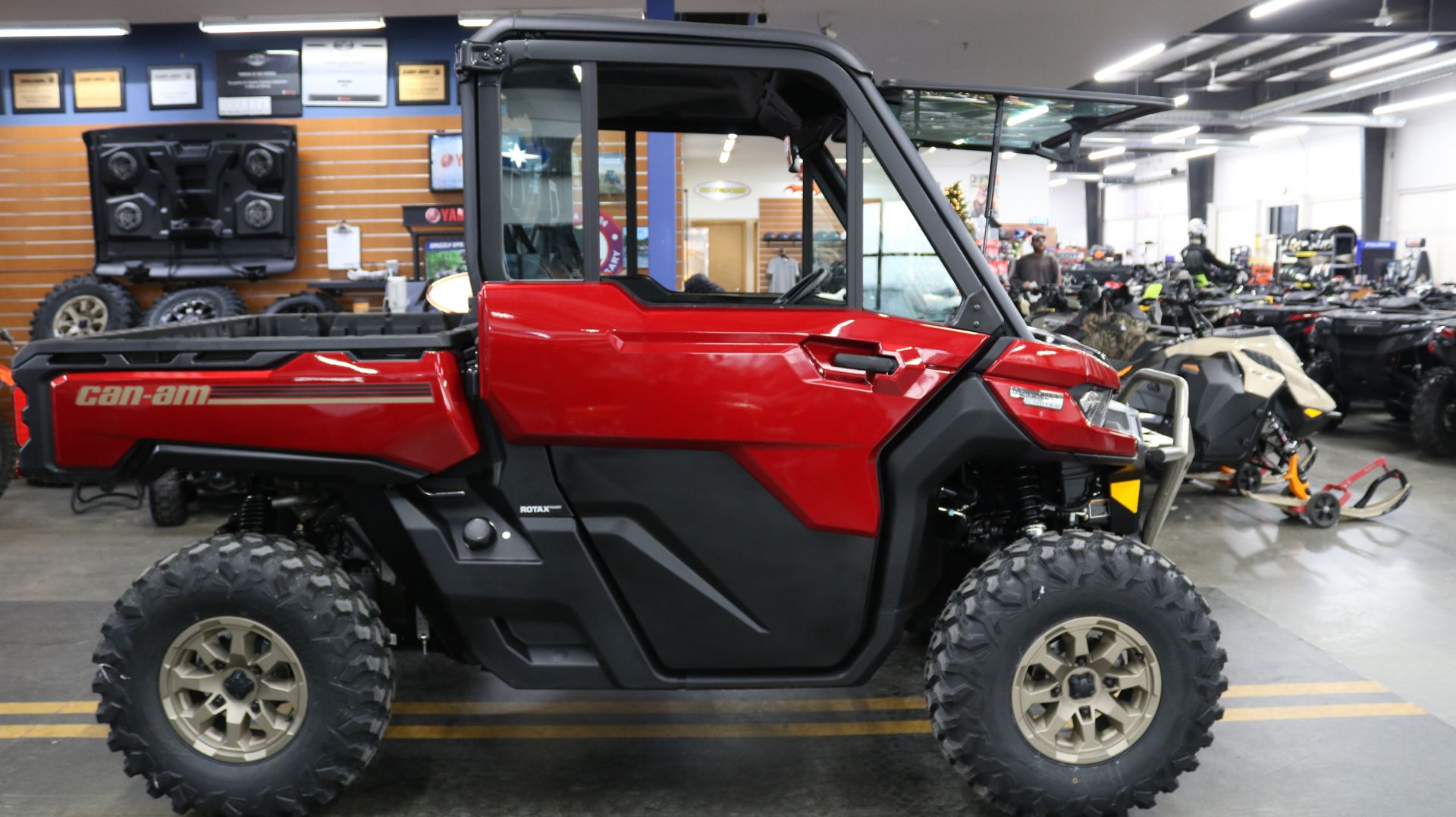 2024 Can-Am Defender Limited HD10 in Grimes, Iowa - Photo 1