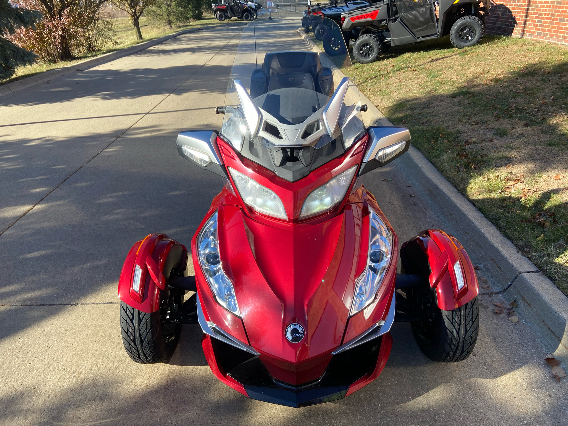 2015 Can-Am Spyder® RT-S SE6 in Grimes, Iowa - Photo 3