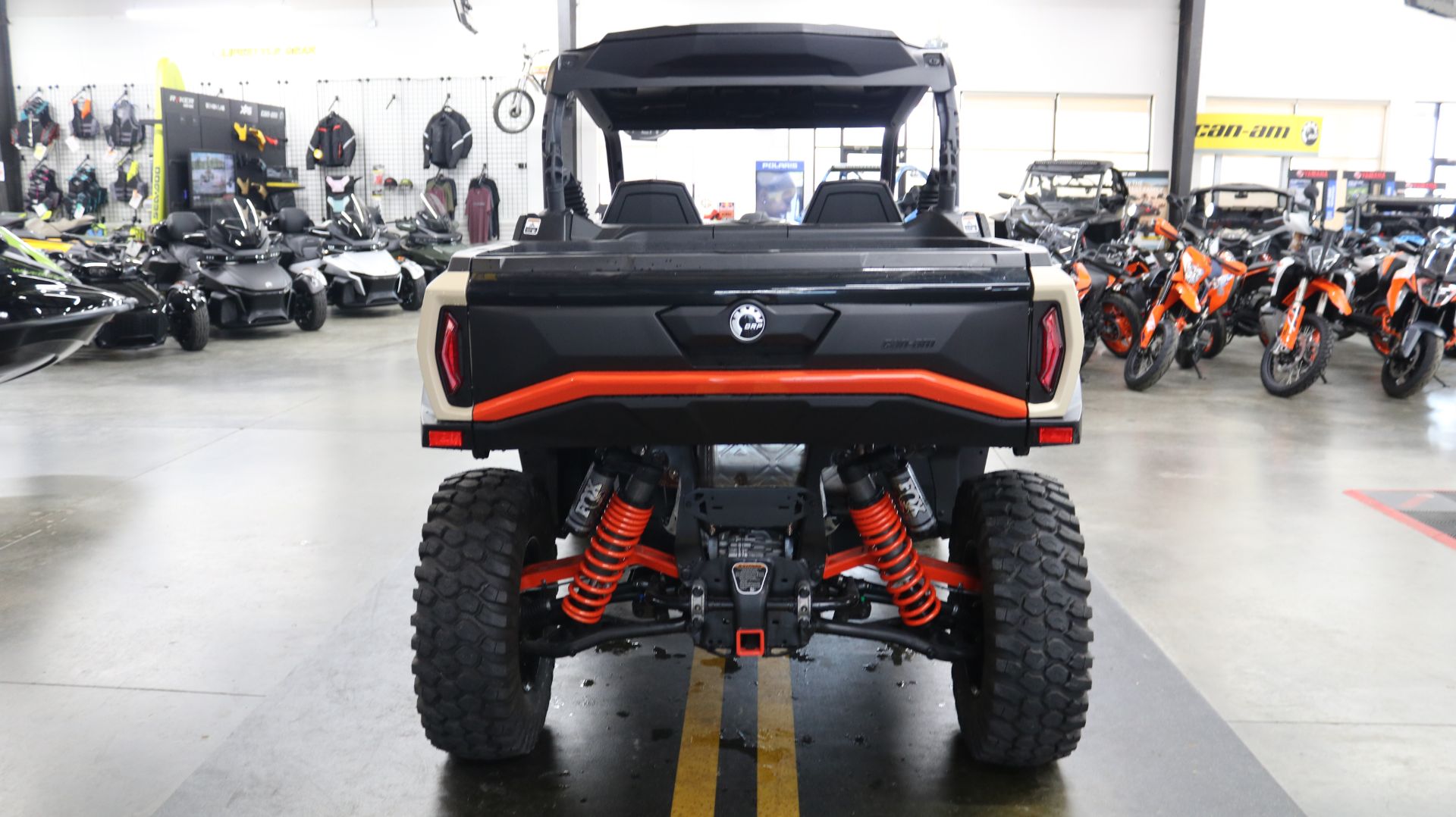 2024 Can-Am Commander XT-P 1000R in Grimes, Iowa - Photo 14