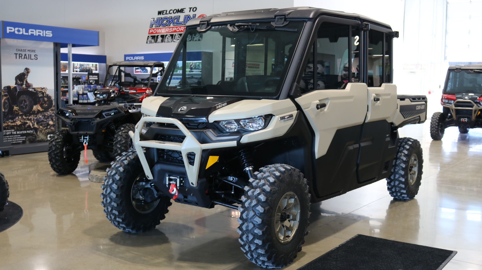 2025 Can-Am Defender MAX Limited in Ames, Iowa - Photo 4