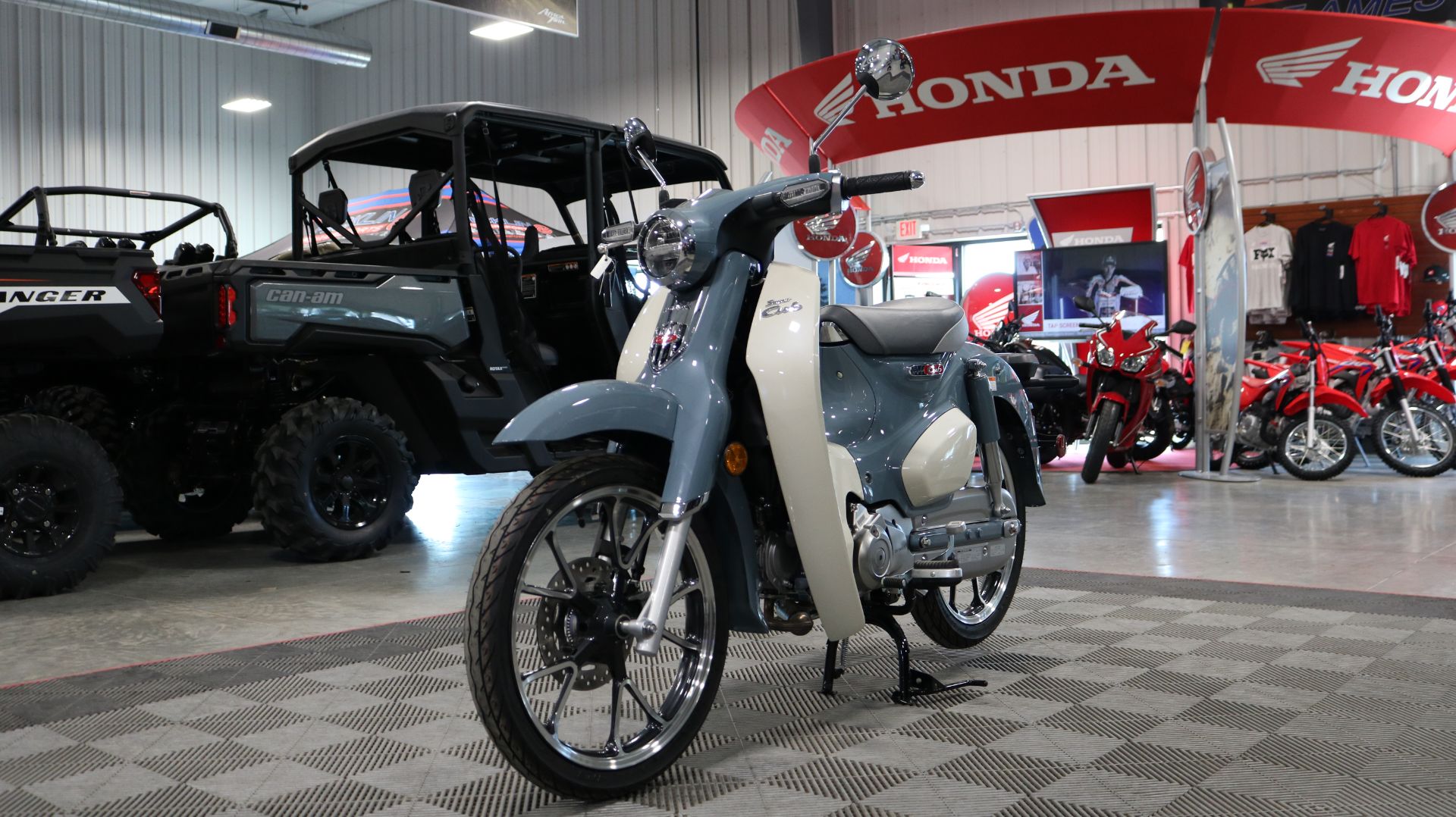 2023 Honda Super Cub C125 ABS in Ames, Iowa - Photo 5