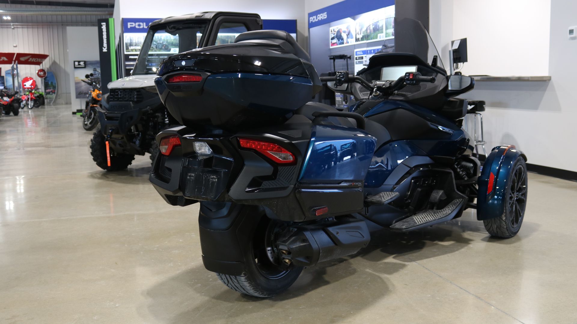 2024 Can-Am Spyder RT Limited in Ames, Iowa - Photo 10