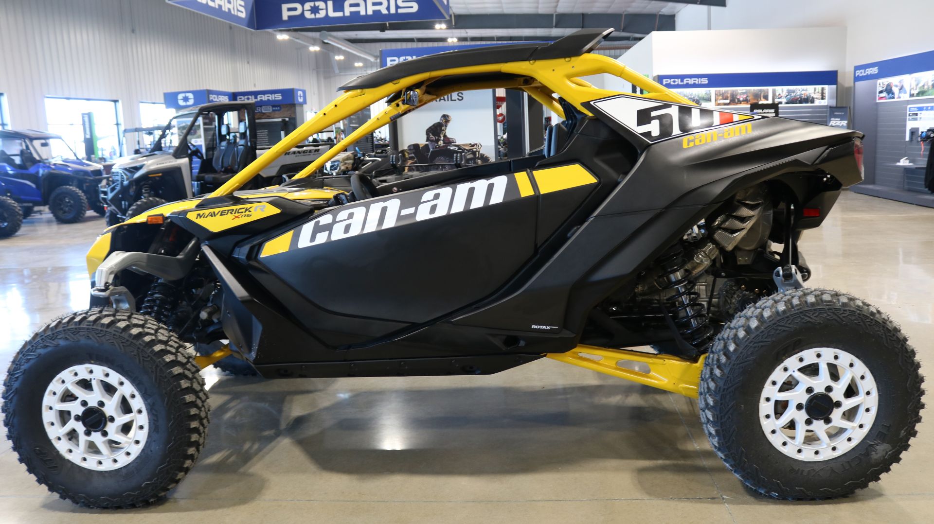 2024 Can-Am Maverick R X RS with Smart-Shox in Ames, Iowa - Photo 6