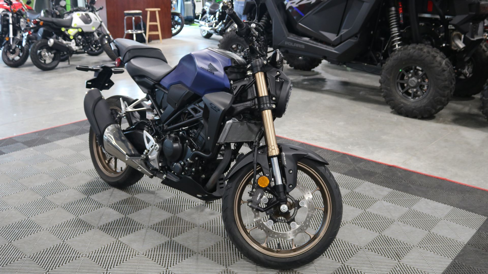 2020 Honda CB300R ABS in Ames, Iowa - Photo 3