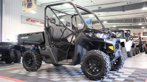 2023 Can-Am Defender DPS HD9 in Ames, Iowa - Photo 2