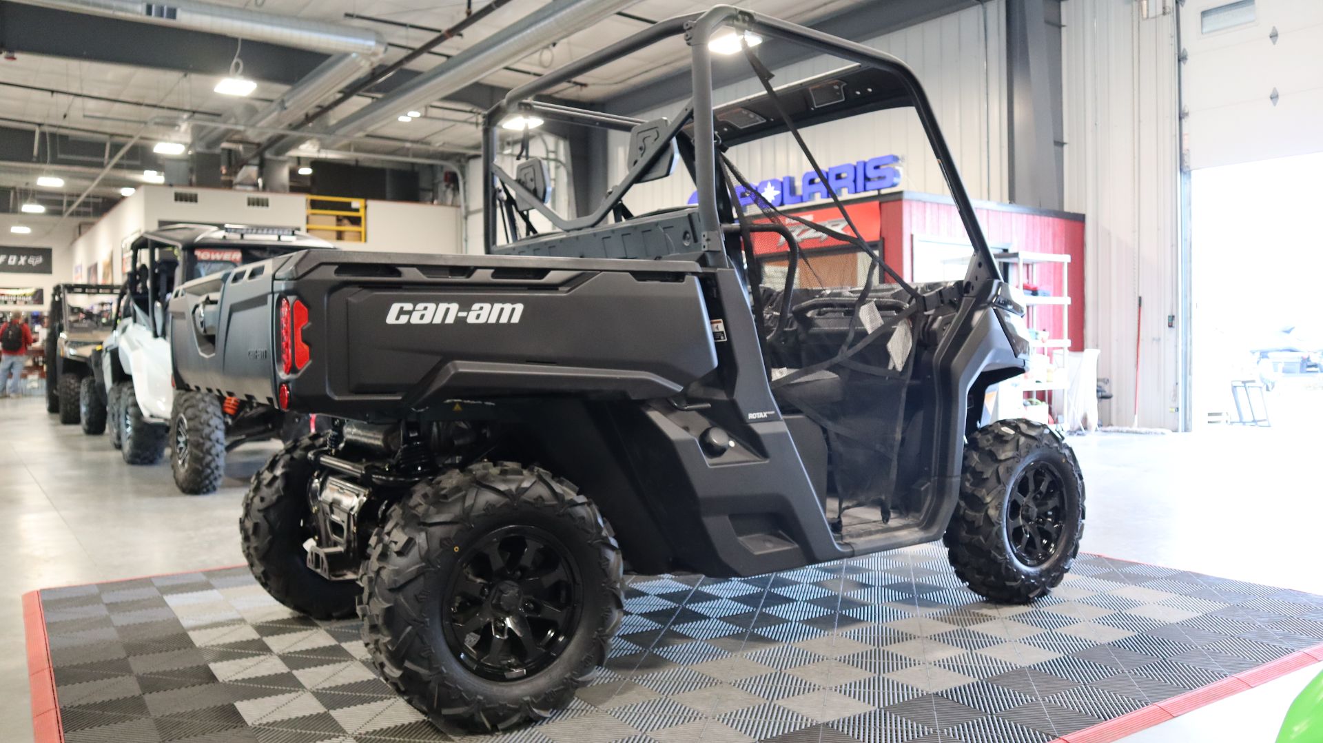 2023 Can-Am Defender DPS HD9 in Ames, Iowa - Photo 16