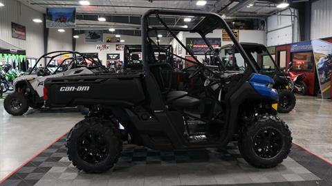 2023 Can-Am Defender DPS HD9 in Ames, Iowa - Photo 1