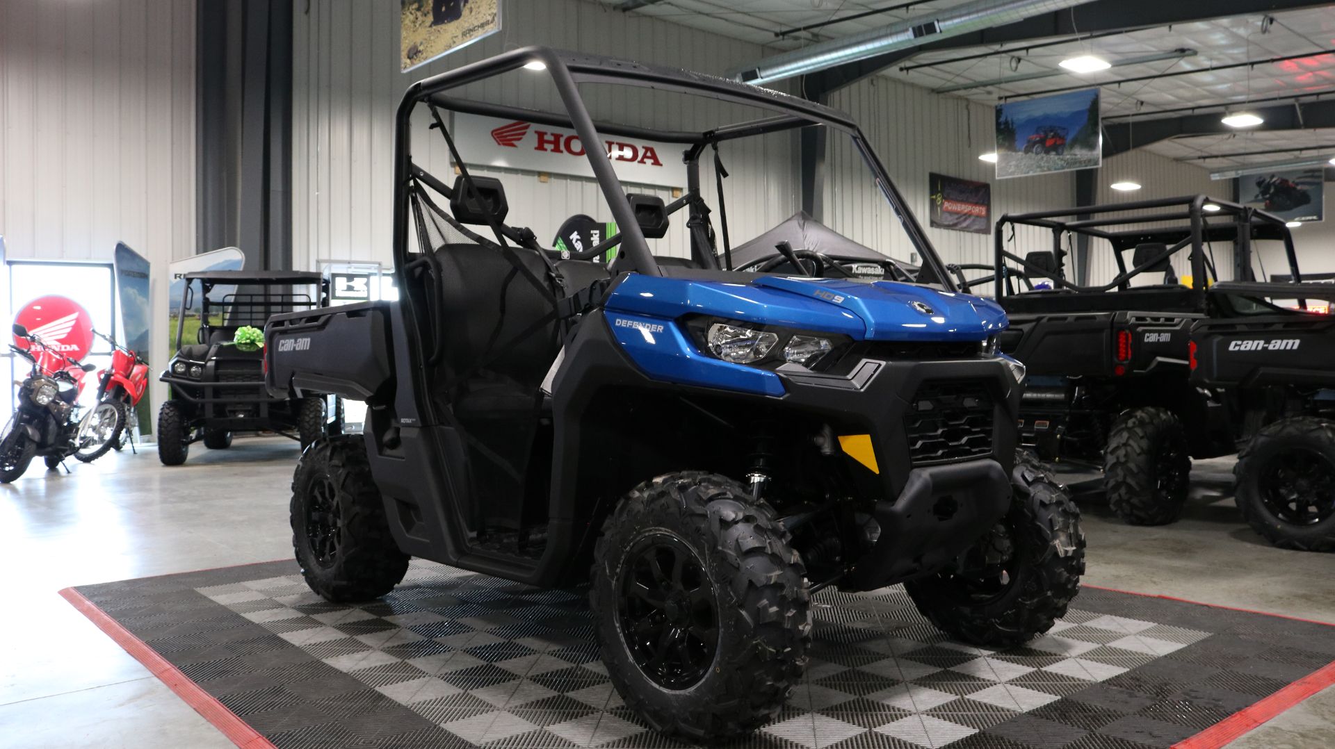 2023 Can-Am Defender DPS HD9 in Ames, Iowa - Photo 4