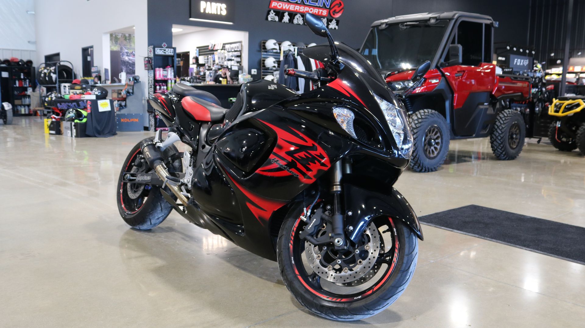 2011 Suzuki Hayabusa in Ames, Iowa - Photo 2