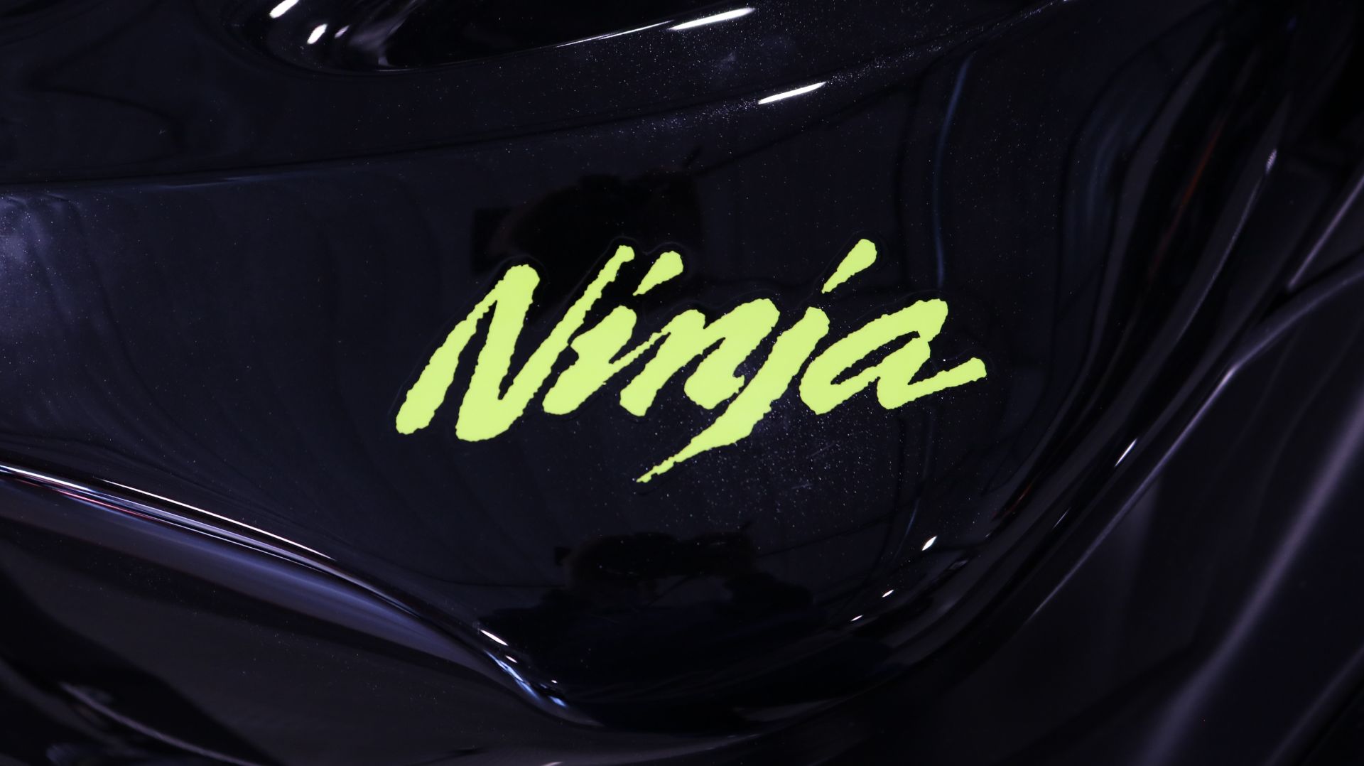 2023 Kawasaki Ninja ZX-6R in Ames, Iowa - Photo 17