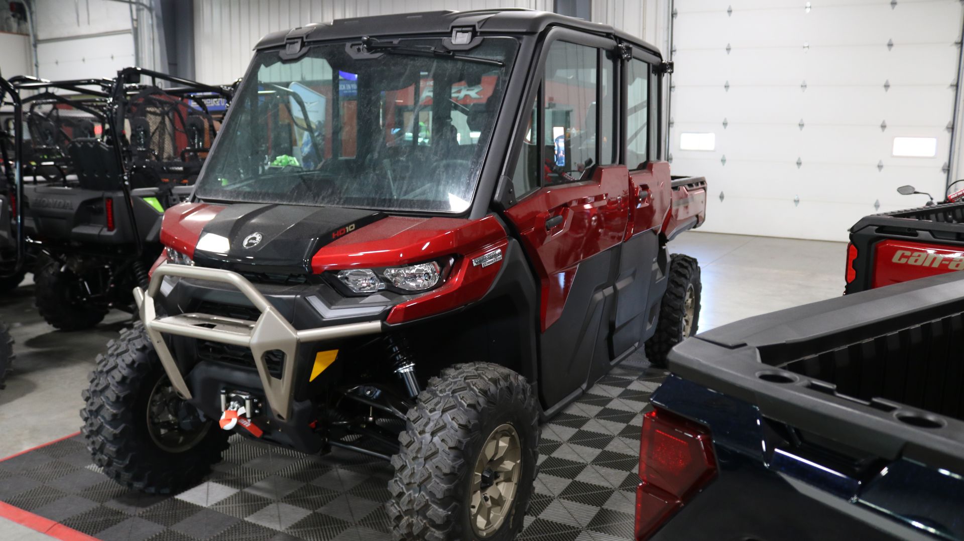 2024 Can-Am Defender MAX Limited HD10 in Ames, Iowa - Photo 3