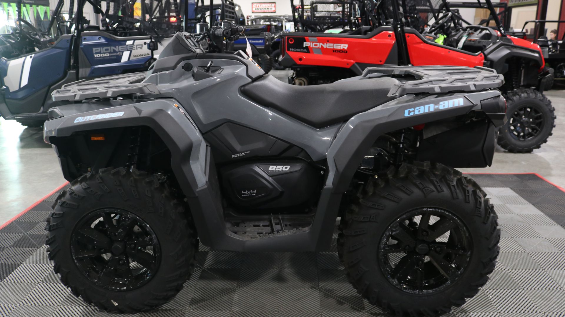 2023 Can-Am Outlander DPS 850 in Ames, Iowa - Photo 6