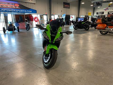 2016 Kawasaki Ninja ZX-10R ABS KRT Edition in Ames, Iowa - Photo 2