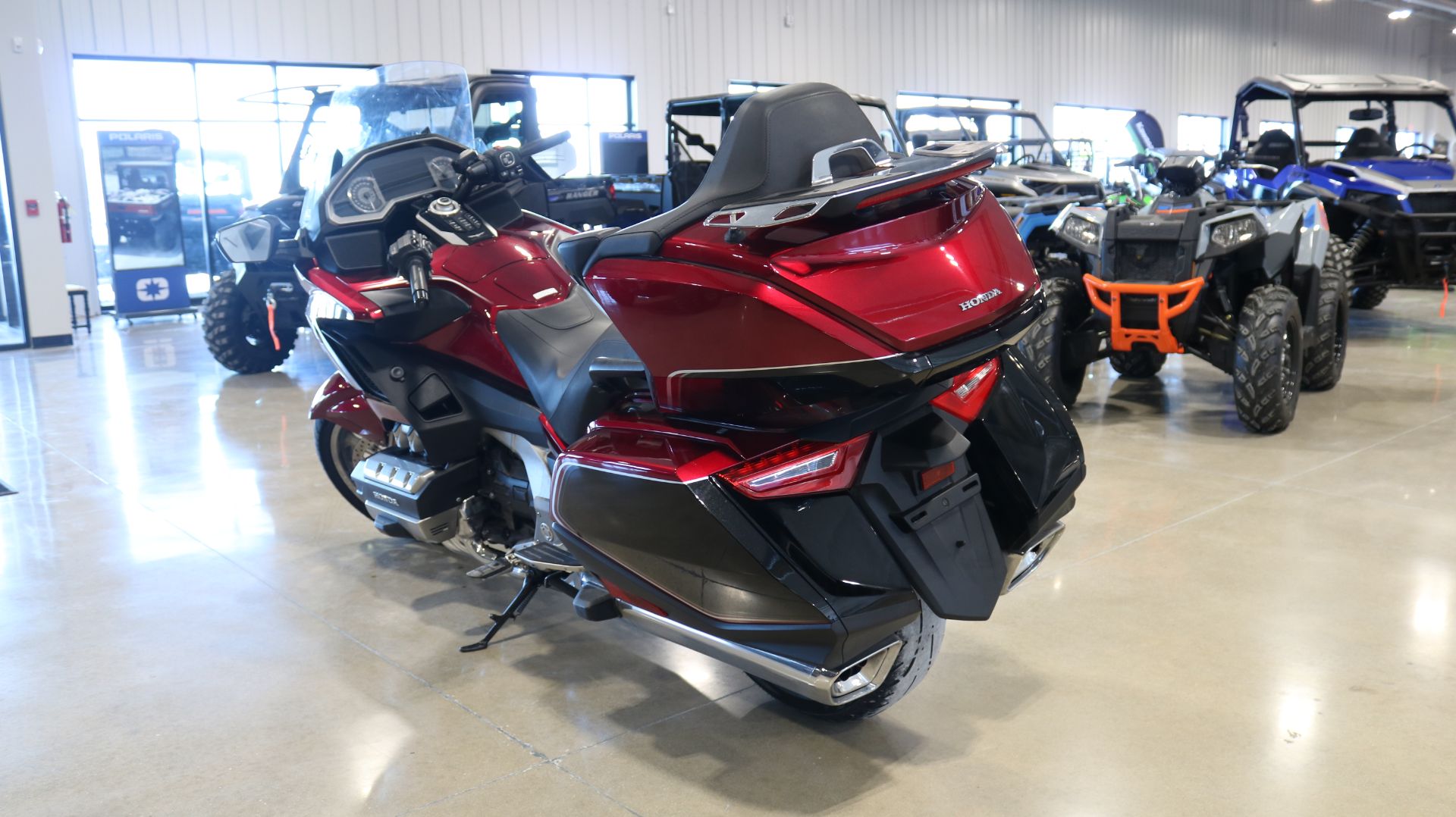 2020 Honda Gold Wing Tour Automatic DCT in Ames, Iowa - Photo 8