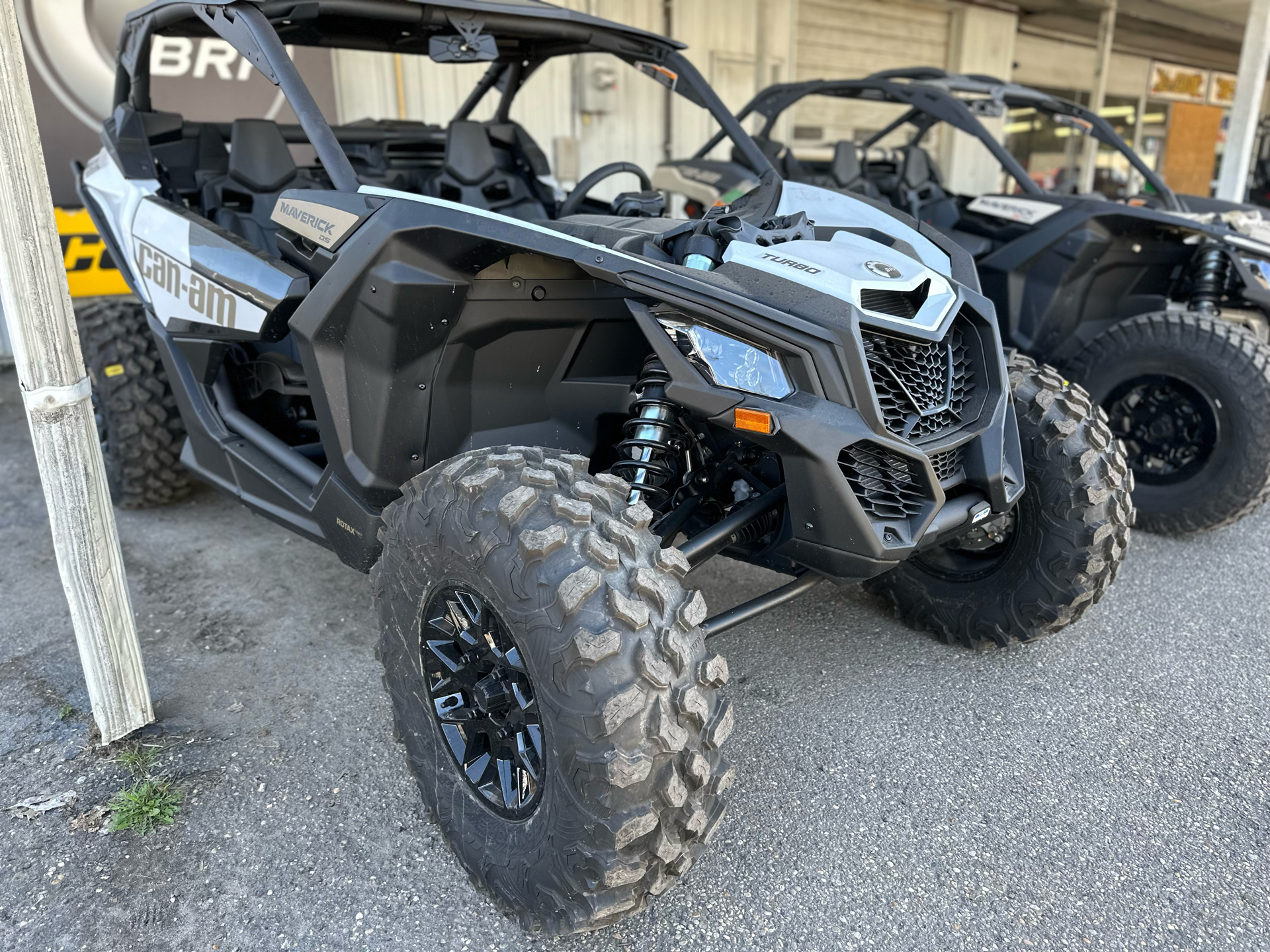 2023 Can-Am Maverick X3 DS Turbo 64 in New Martinsville, West Virginia - Photo 4