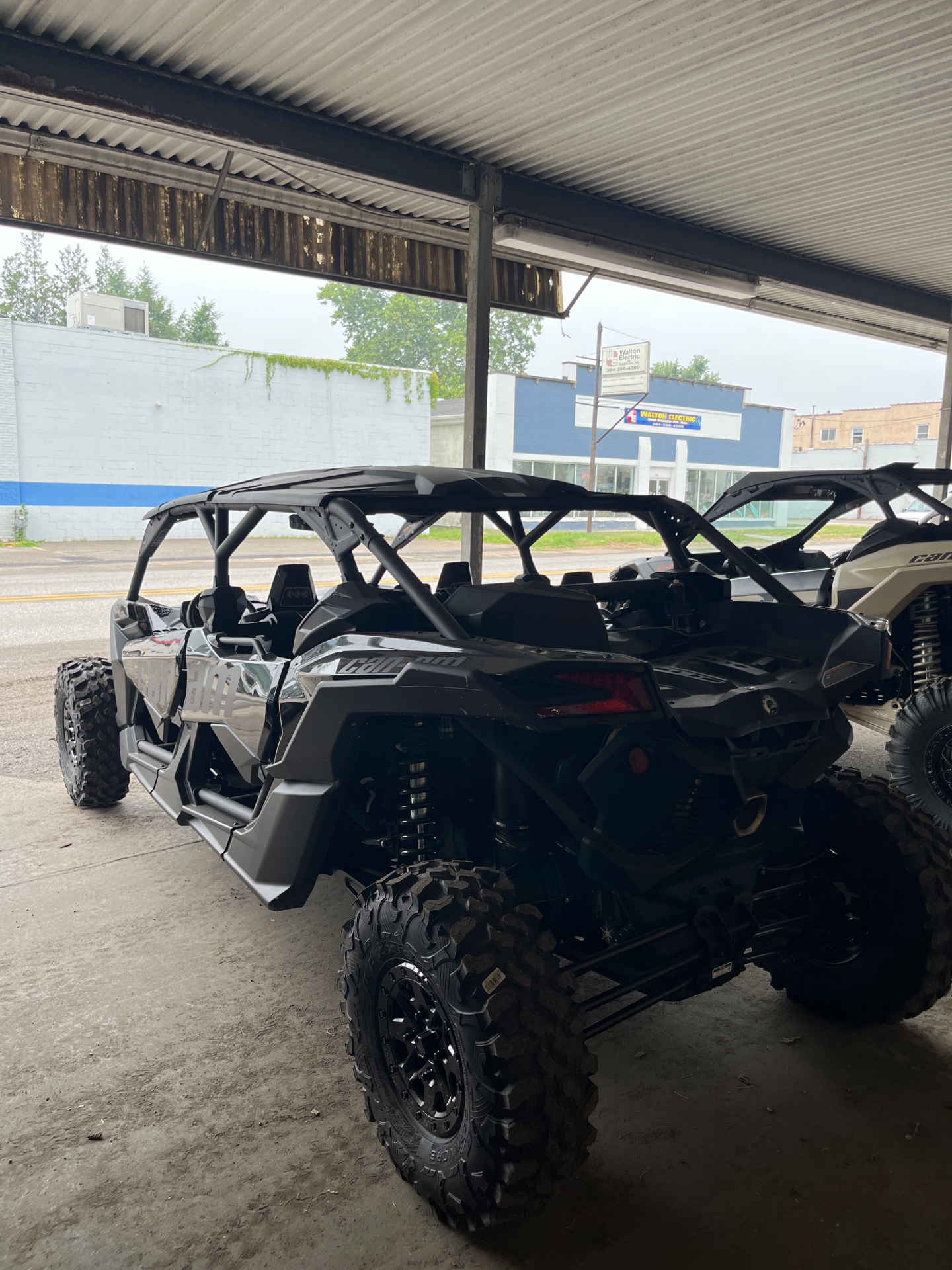 2023 Can-Am Maverick X3 Max X DS Turbo RR 64 in New Martinsville, West Virginia - Photo 3