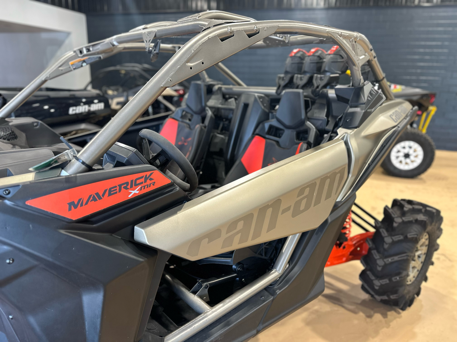 2023 Can-Am Maverick X3 X MR Turbo RR in New Martinsville, West Virginia - Photo 3