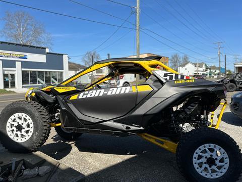 2024 Can-Am Maverick R X RS 999T DCT in New Martinsville, West Virginia - Photo 4