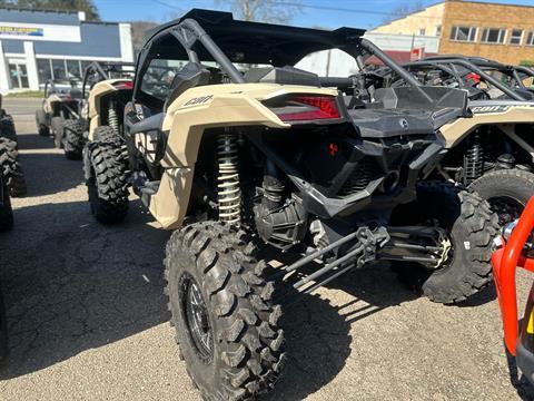 2023 Can-Am Maverick X3 RS Turbo RR 72 in New Martinsville, West Virginia - Photo 2