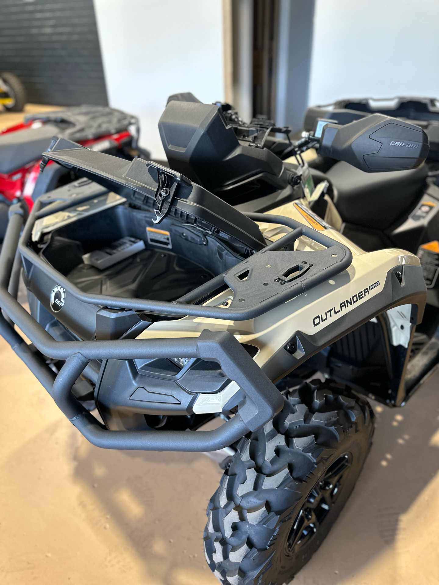2023 Can-Am Outlander Pro XU HD7 in New Martinsville, West Virginia - Photo 4