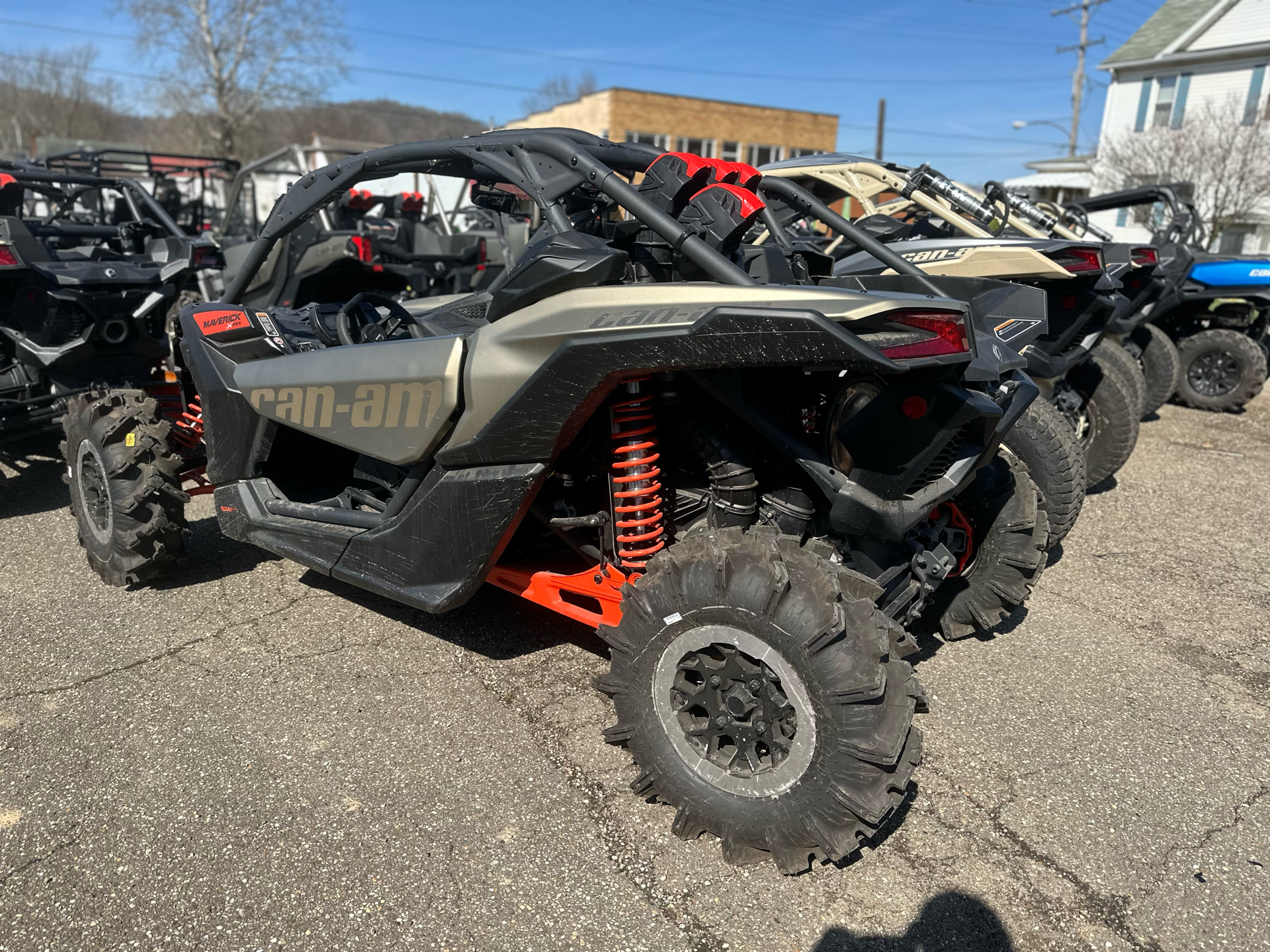 2023 Can-Am Maverick X3 X MR Turbo RR 64 in New Martinsville, West Virginia - Photo 2