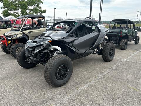 2024 Can-Am Maverick R X RS in Barboursville, West Virginia - Photo 2