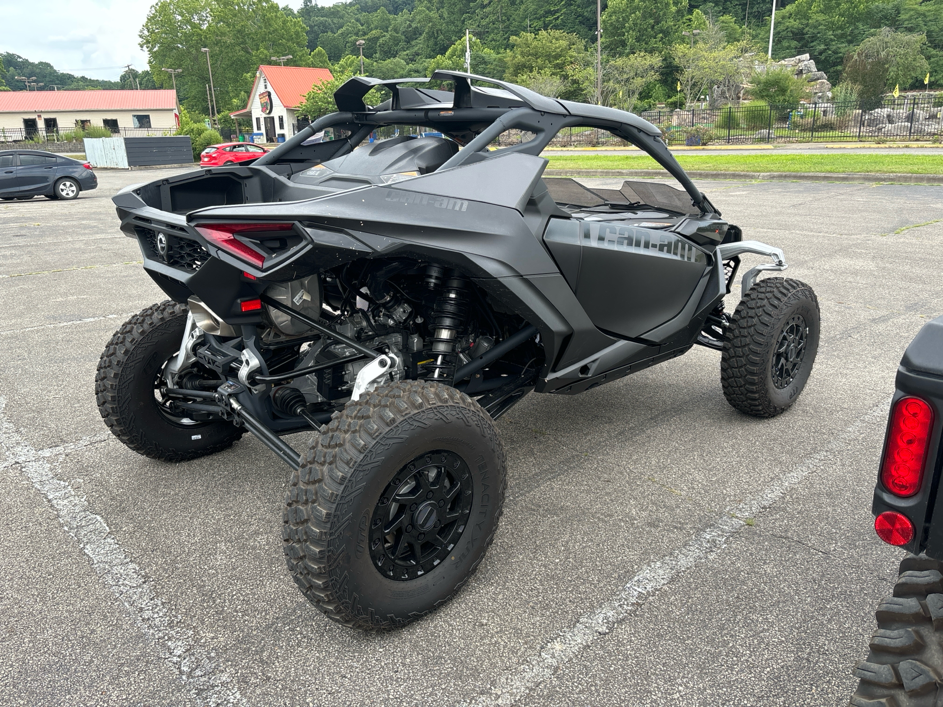 2024 Can-Am Maverick R X RS in Barboursville, West Virginia - Photo 5