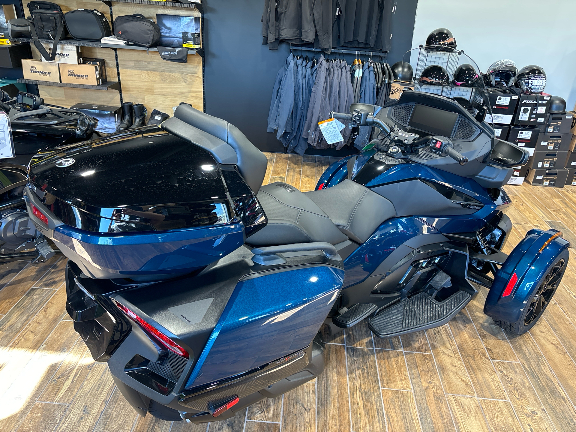 2024 Can-Am Spyder RT Limited in Barboursville, West Virginia - Photo 4