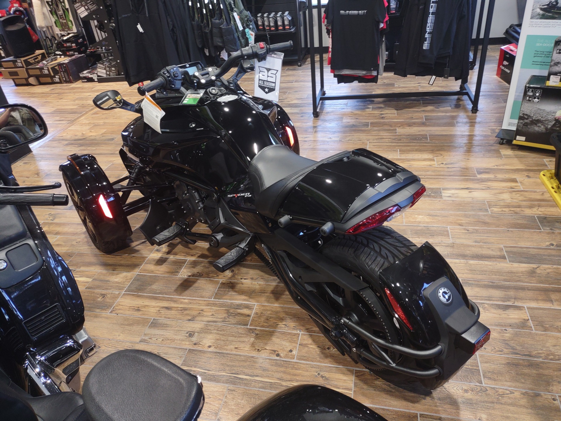 2022 Can-Am Spyder F3 in Barboursville, West Virginia - Photo 5
