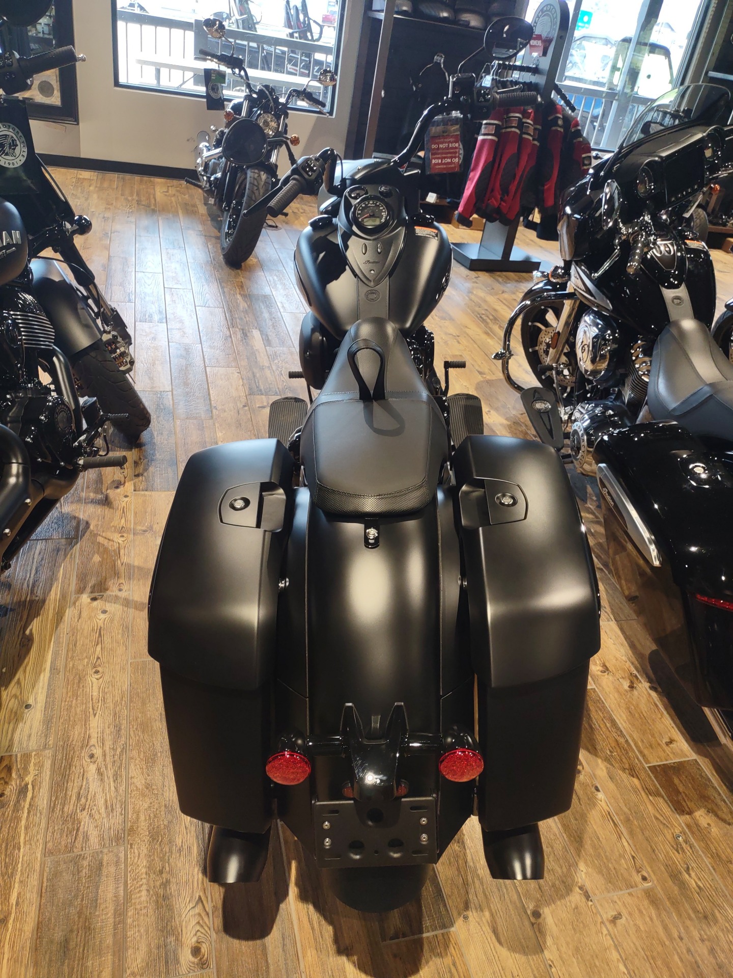 2023 Indian Motorcycle Springfield® Dark Horse® in Barboursville, West Virginia - Photo 8