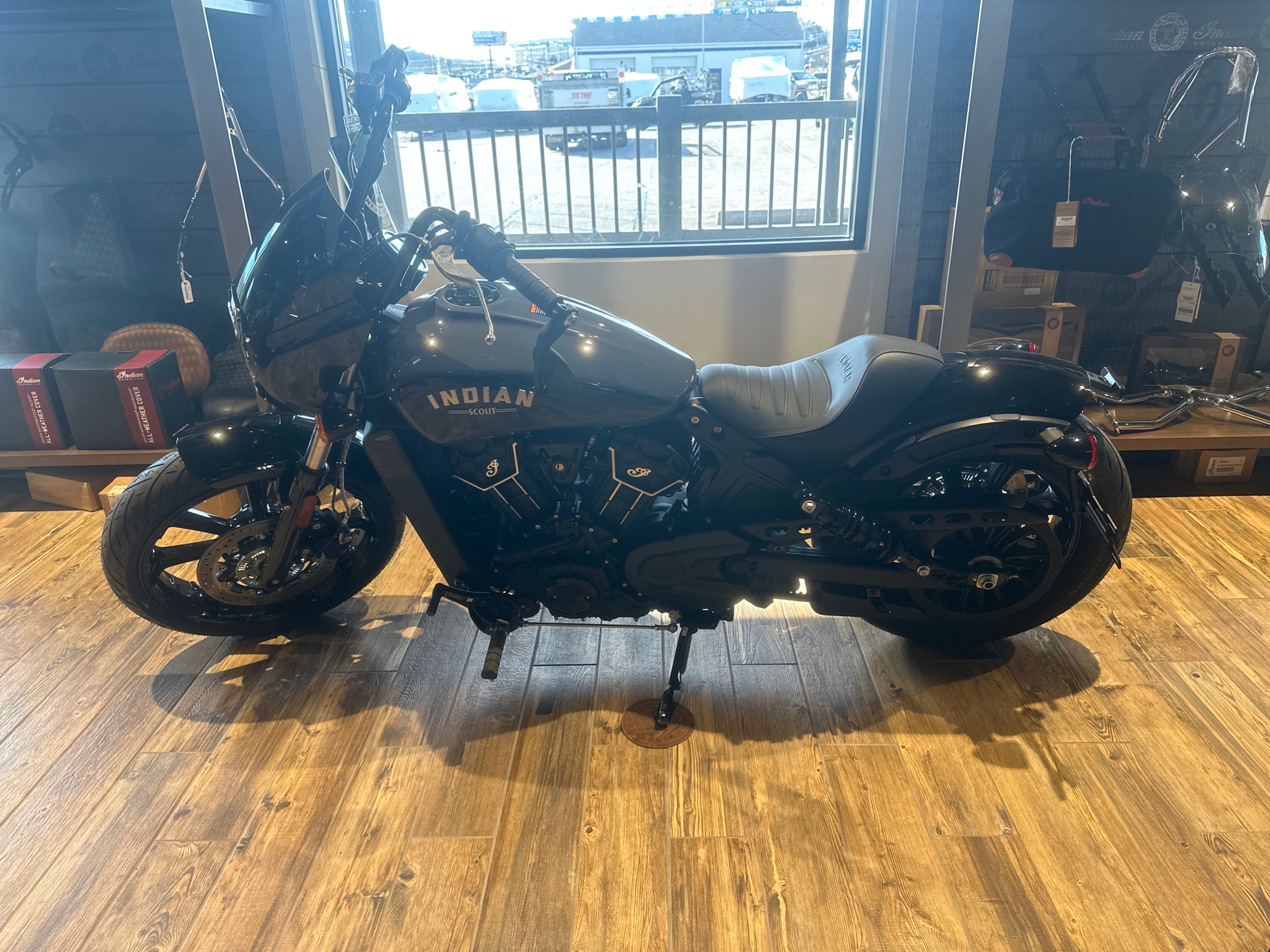 2023 Indian Motorcycle Scout® Rogue ABS in Barboursville, West Virginia - Photo 8