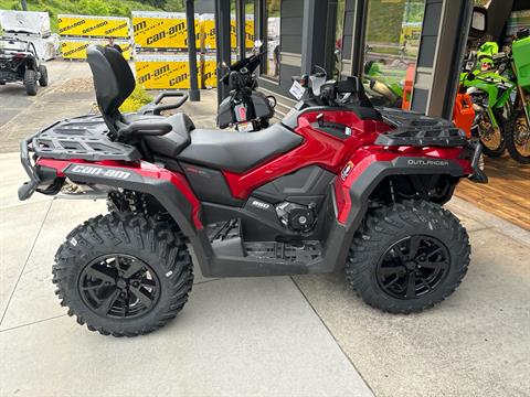 2024 Can-Am Outlander MAX XT 850 in Barboursville, West Virginia - Photo 2