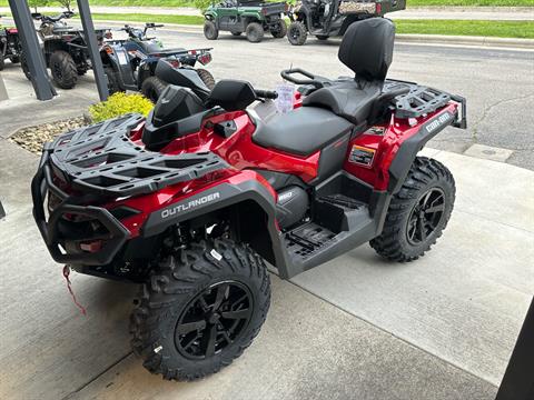 2024 Can-Am Outlander MAX XT 850 in Barboursville, West Virginia - Photo 7