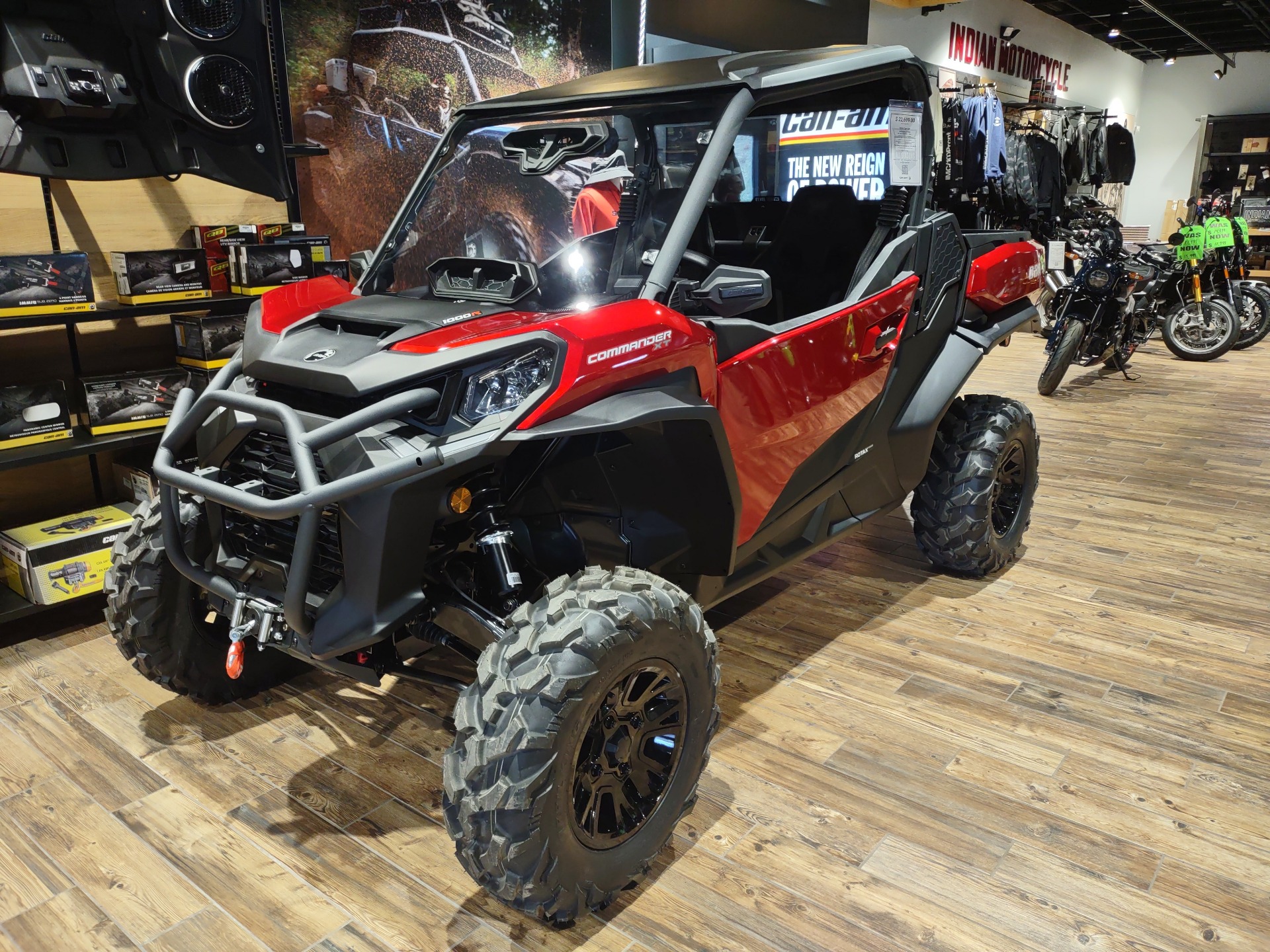 2024 Can-Am Commander XT 1000R in Barboursville, West Virginia - Photo 1
