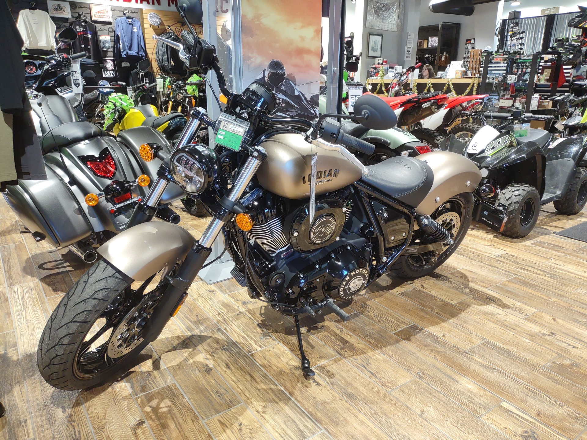 2024 Indian Motorcycle Chief Dark Horse® Icon in Barboursville, West Virginia - Photo 1