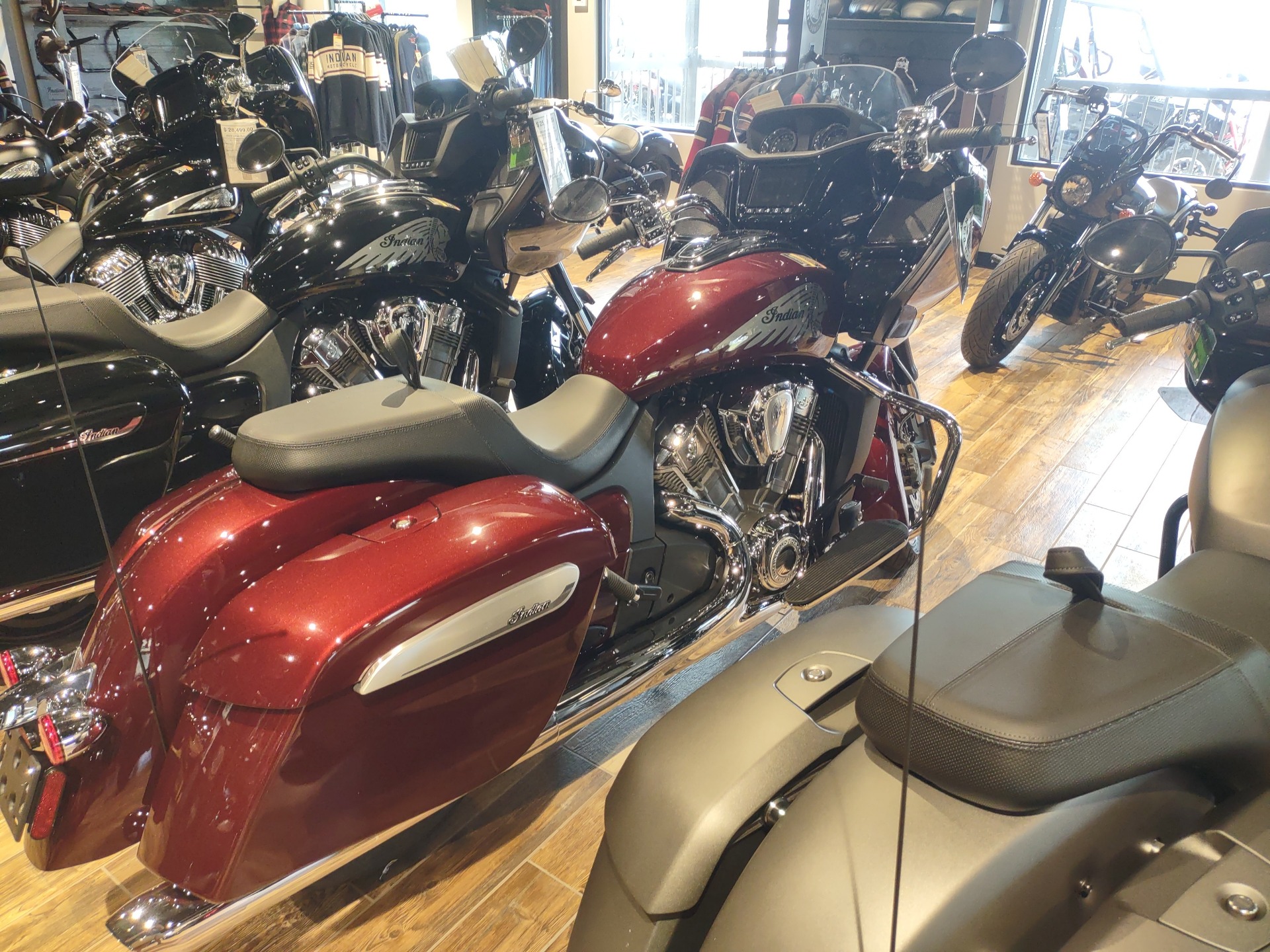 2023 Indian Motorcycle Challenger® Limited in Barboursville, West Virginia - Photo 1