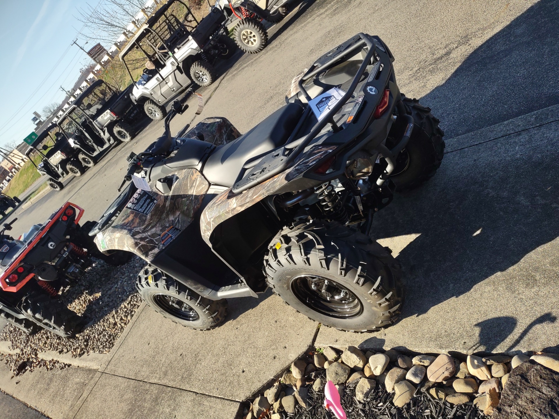 2023 Can-Am Outlander DPS 700 in Barboursville, West Virginia - Photo 5