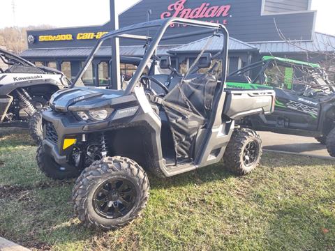 2023 Can-Am Defender DPS HD10 in Barboursville, West Virginia - Photo 1