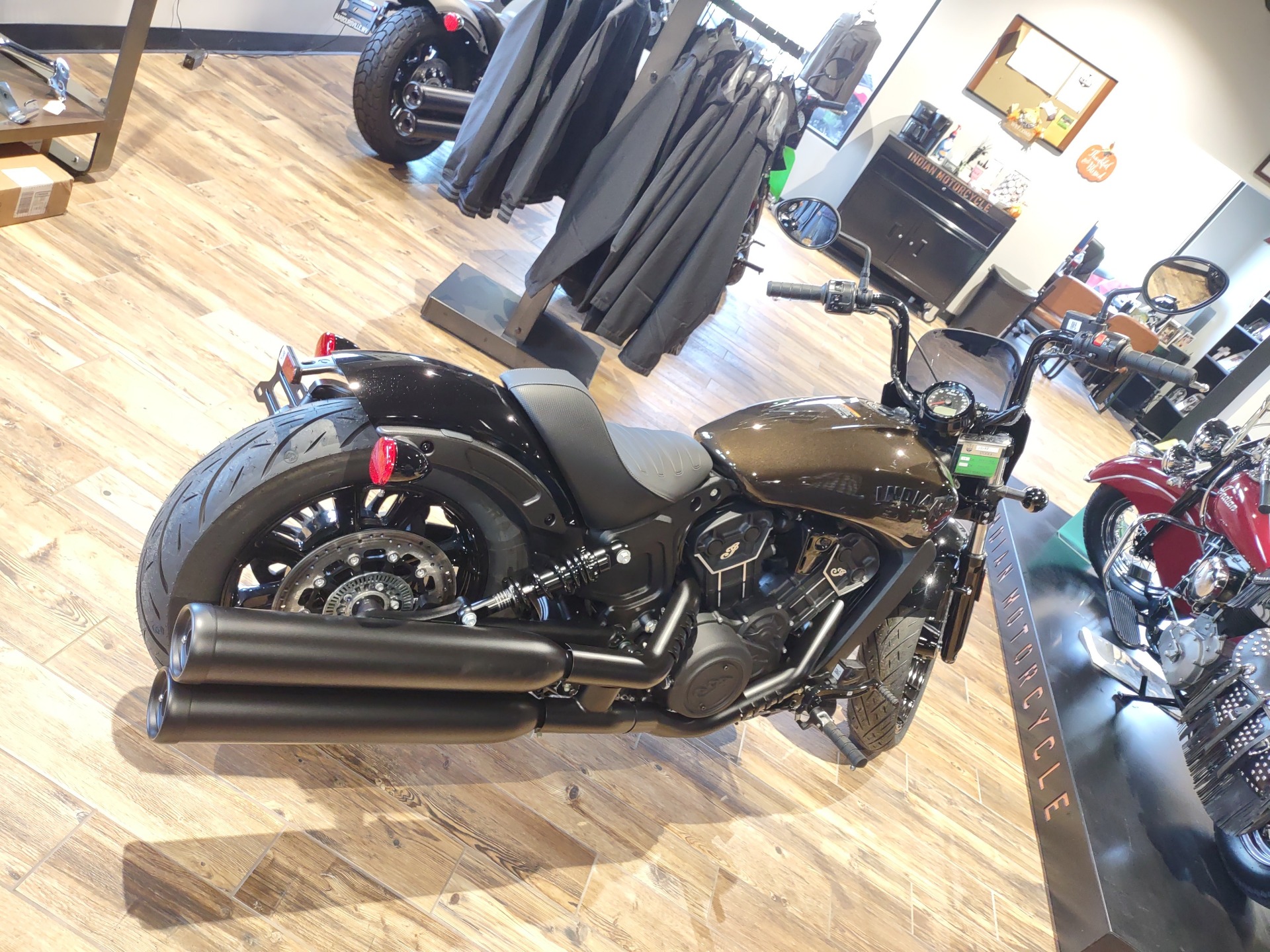 2023 Indian Motorcycle Scout® Rogue Sixty ABS in Barboursville, West Virginia - Photo 3