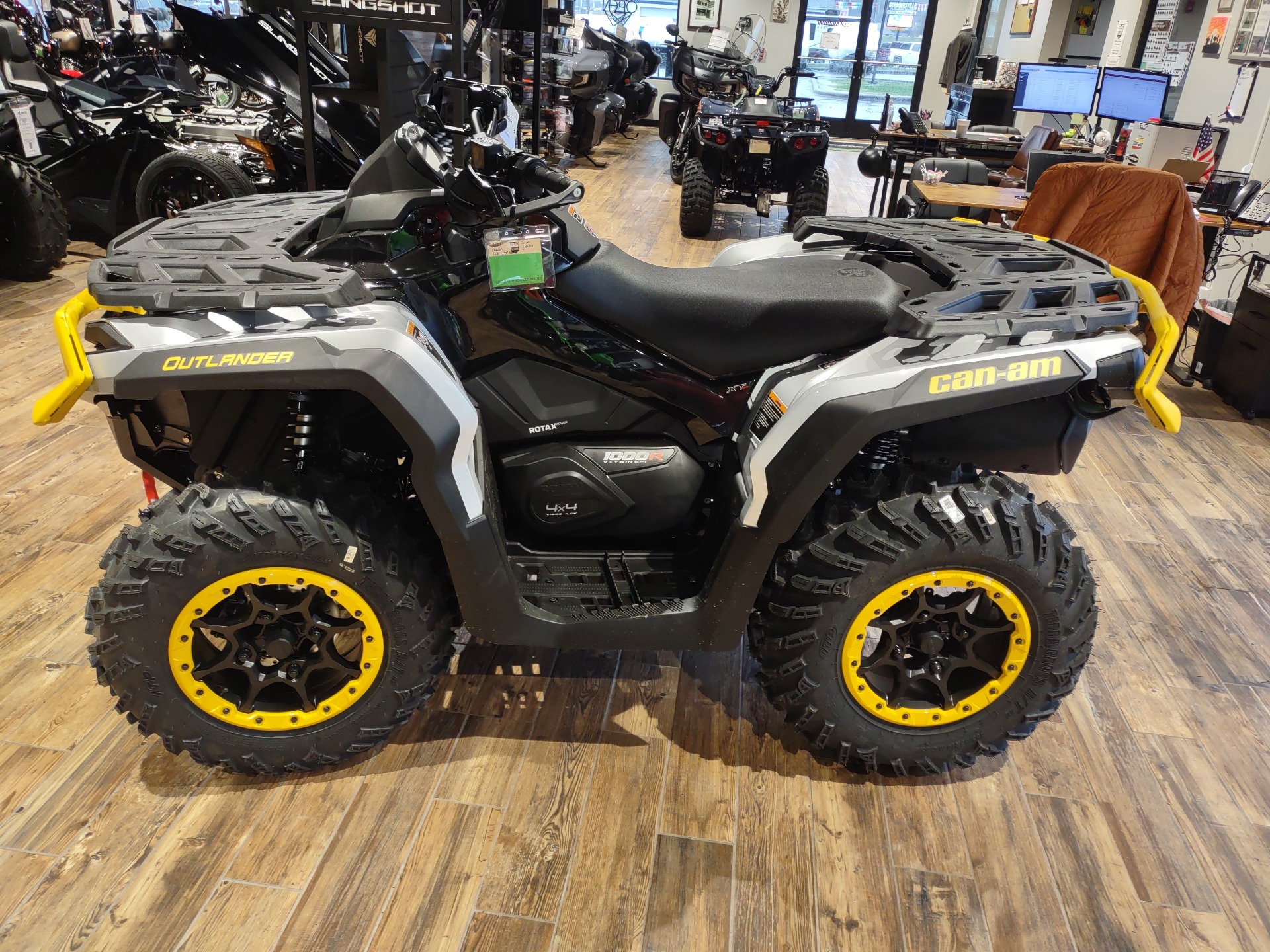 2024 Can-Am Outlander XT-P 1000R in Barboursville, West Virginia - Photo 1