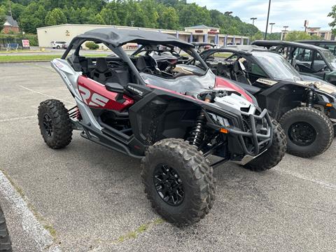 2024 Can-Am Maverick X3 RS Turbo in Barboursville, West Virginia - Photo 3