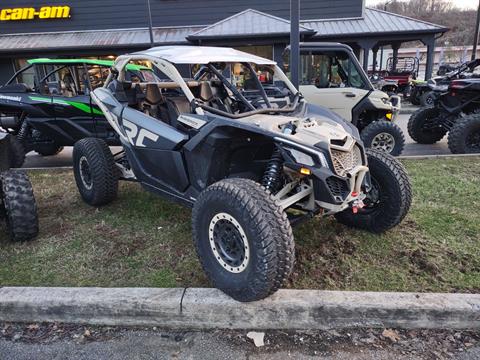 2023 Can-Am Maverick X3 X RC Turbo RR 72 in Barboursville, West Virginia - Photo 3