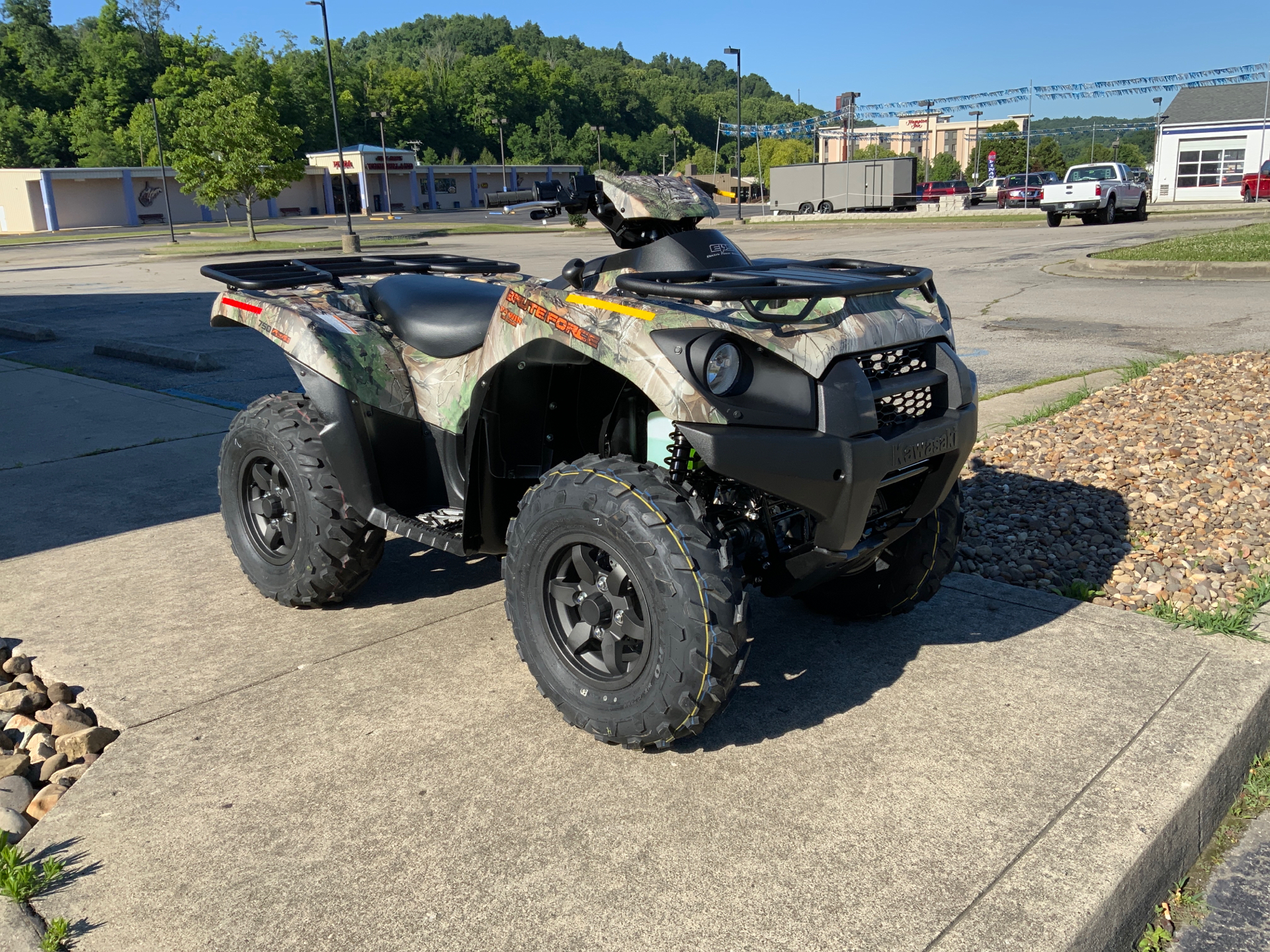 2023 Kawasaki Brute Force 750 4x4i EPS Camo in Barboursville, West Virginia - Photo 3