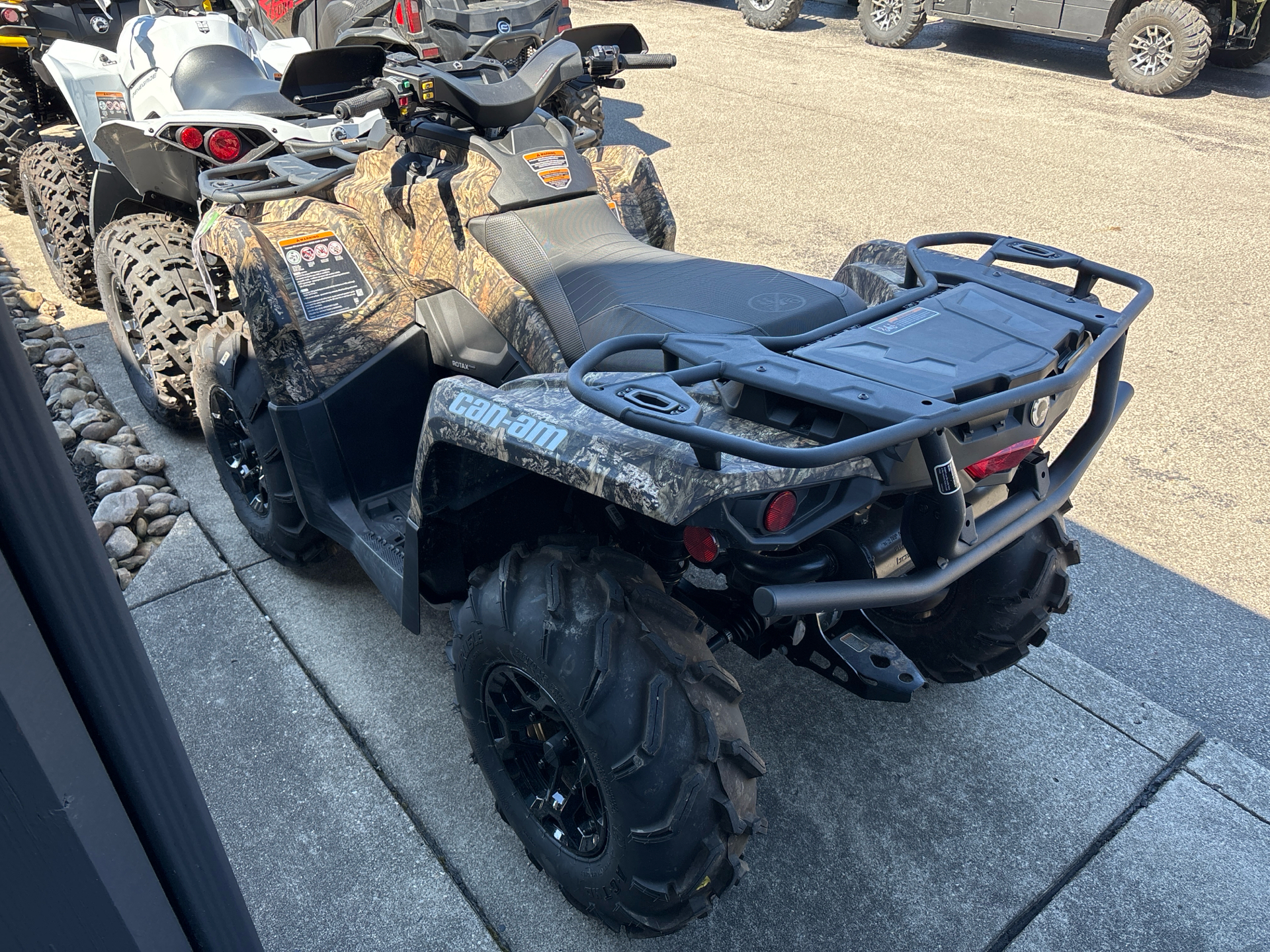 2022 Can-Am Outlander Mossy Oak Edition 450 in Barboursville, West Virginia - Photo 8