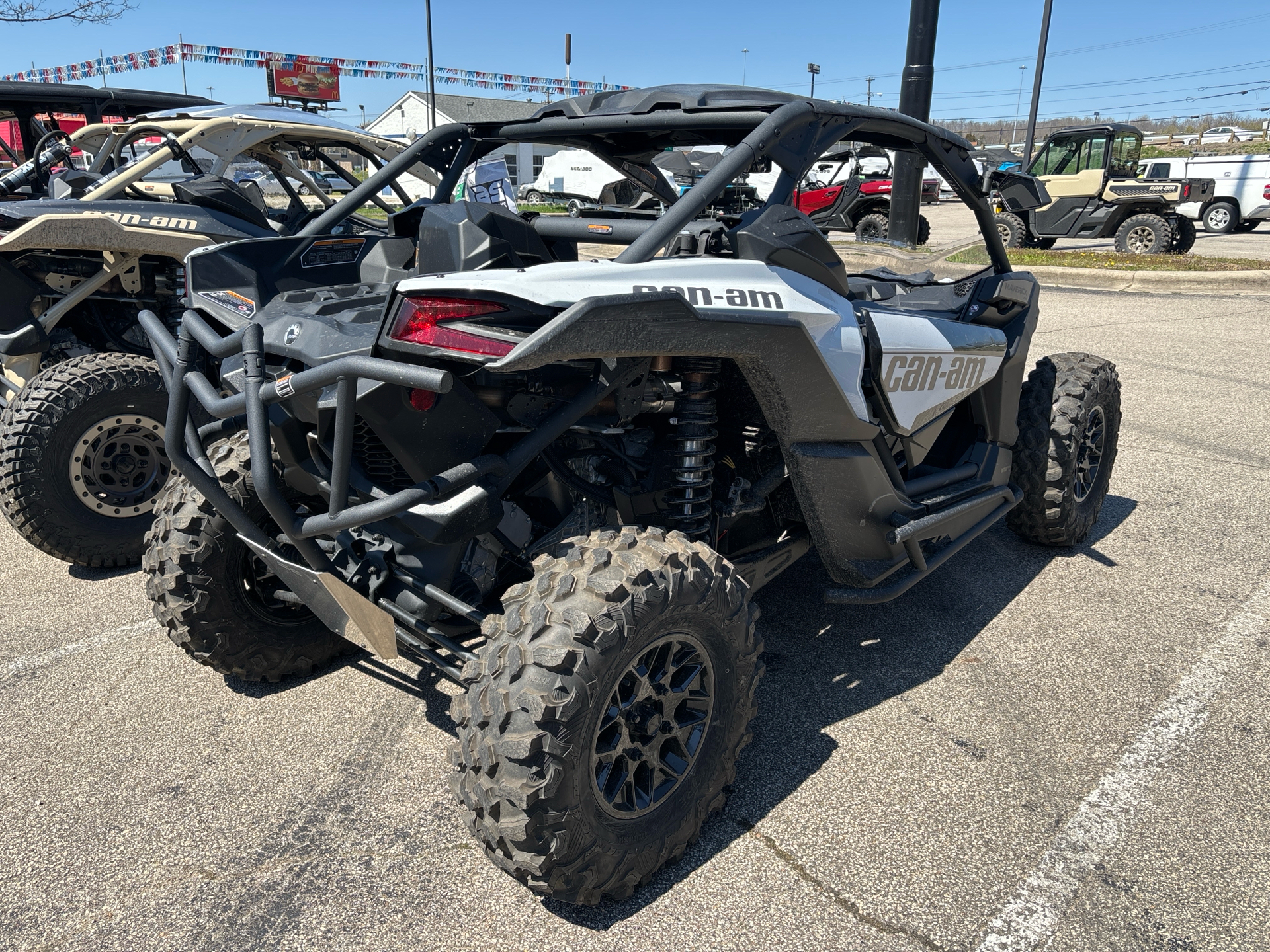 2024 Can-Am Maverick X3 DS Turbo RR in Barboursville, West Virginia - Photo 5
