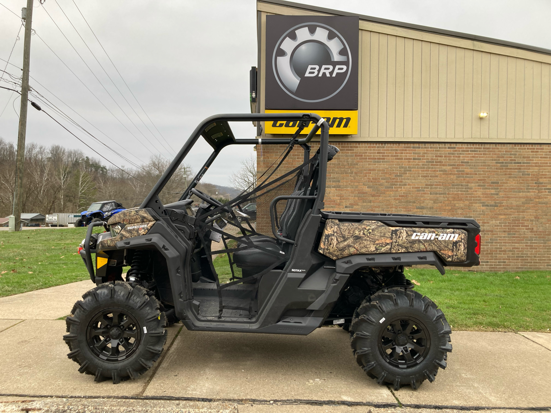 2022 Can-Am Defender X MR HD10 in Mineral Wells, West Virginia - Photo 8